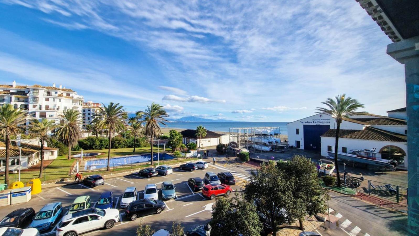 Duquesa Port Apartment Manilva Bagian luar foto