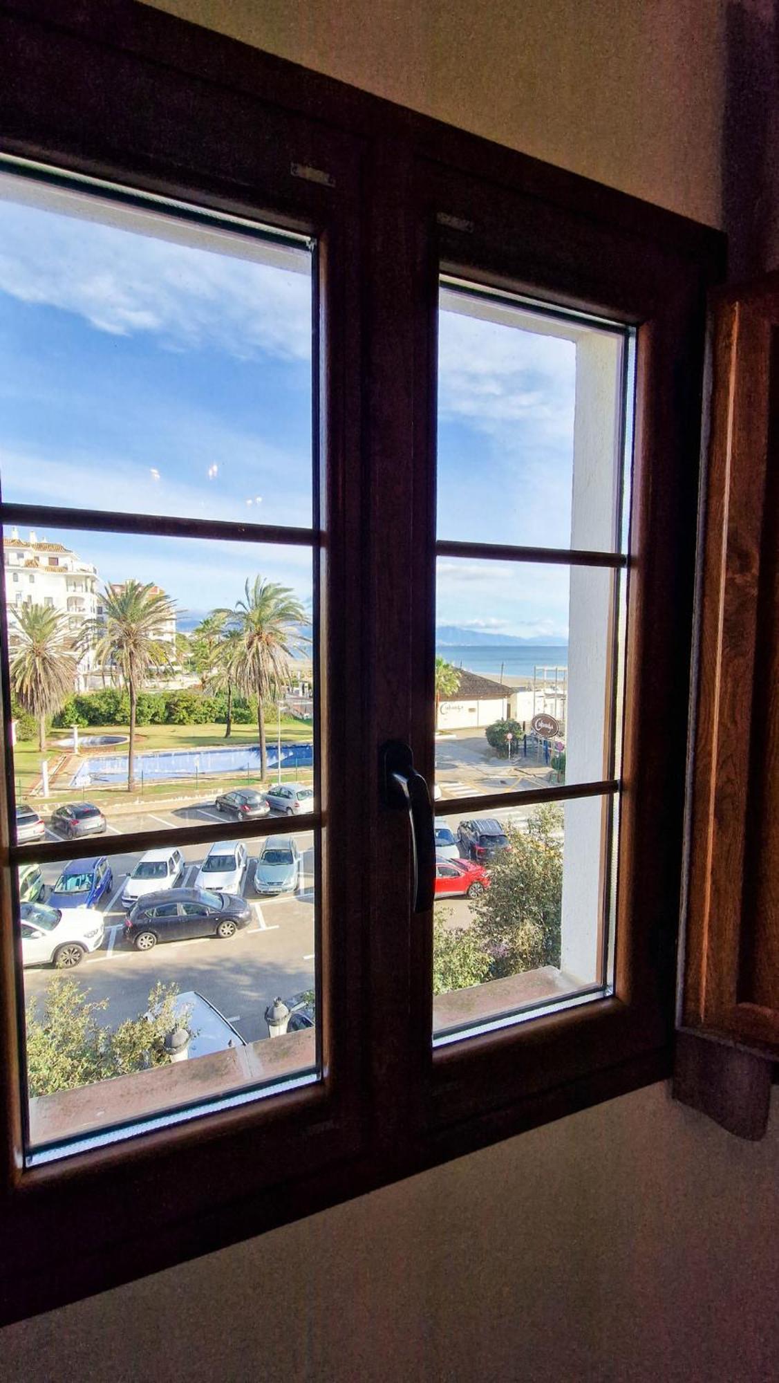 Duquesa Port Apartment Manilva Bagian luar foto